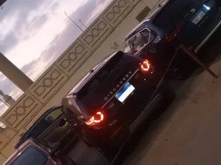لاند روفر ديسكفرى سبورت 2015 أبيض مستعملة للبيع