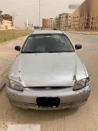 Hyundai Accent 2000 Silver Used for Sale