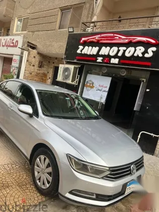 Volkswagen Passat 2017 Silver Used for Sale