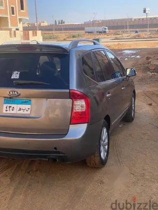 Kia Carens 2012 Silver Used for Sale