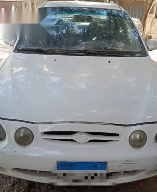 كيا شوما 1997 أبيض مستعملة للبيع