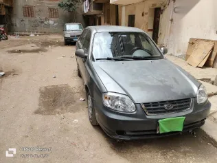 هيونداي فيرنا 2012 رمادي مستعملة للبيع