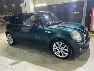 مينى مينى كوبر s 2011 أخضر مستعملة للبيع