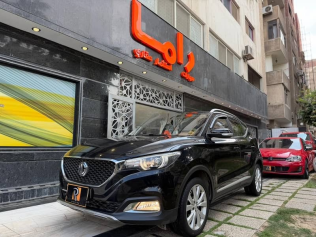 ام جى ZS 2021 أسود مستعملة للبيع
