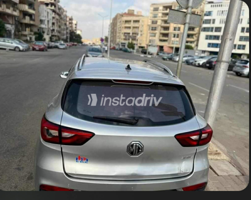 MG ZS 2020 Silver Used for Sale - 1