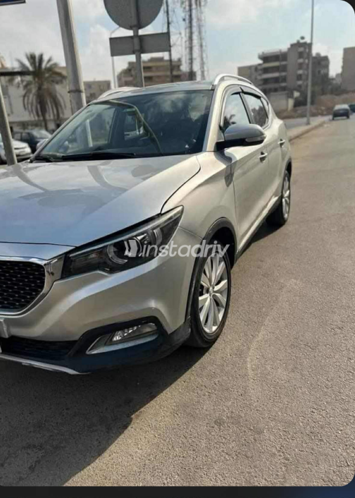 MG ZS 2020 Silver Used for Sale - 4